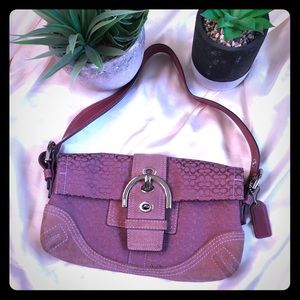 Pink Coach Shoulder bag.